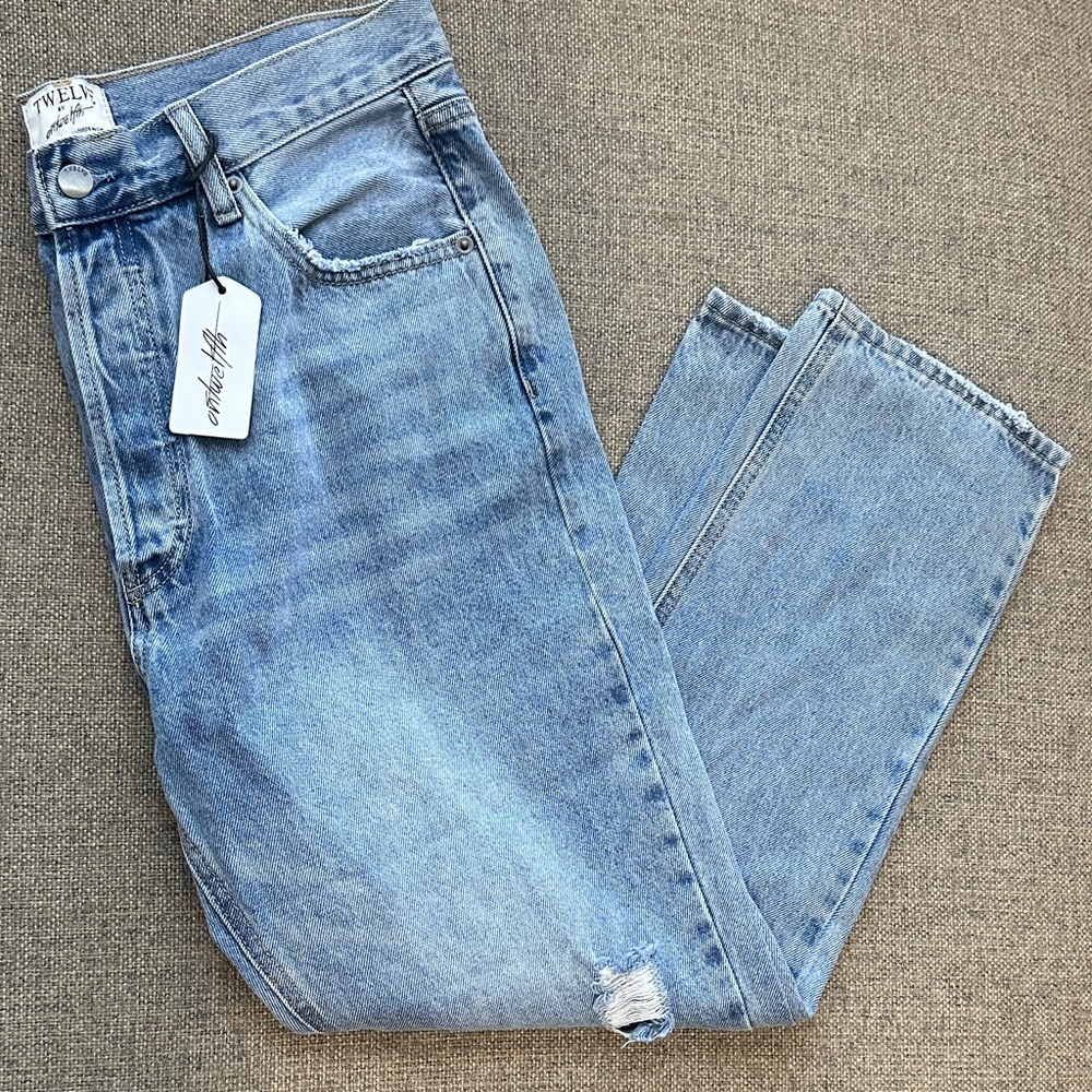 Twelve by Ontwelth Vintage Light Wash